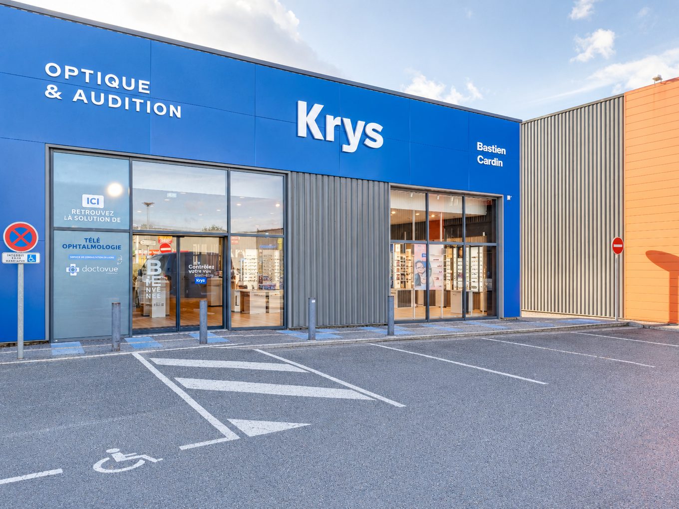 Façade du magasin Krys Optique & Audition de Lagny-le-Sec